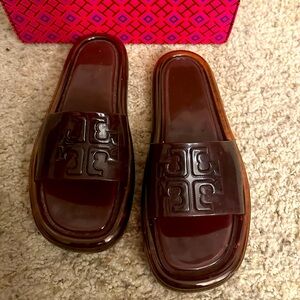COPY - Tory Burch Jelly Sandal size 8